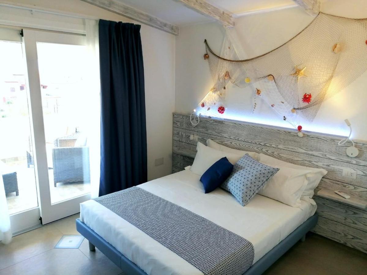 Gi & Ro Al Mare Bed & Breakfast Castelsardo Bagian luar foto
